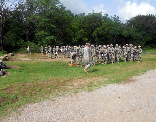 Reunion Photos - Jerry Orr
In the field to watch the trainees go through the hand grenade toss.
