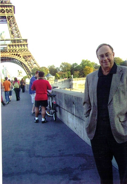 Modern-day Bert
Strolling around Paris...many years later.

