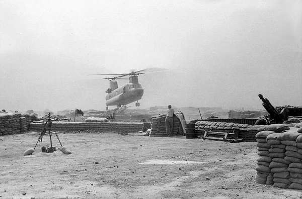 Touchdown
The Chinook pilots became experts at placing howitzers in position.
