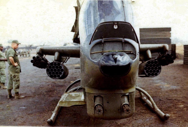 Aircraft at An Khe runway
Attack Cobra

