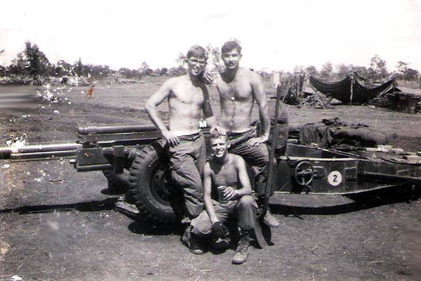 Day 1 at LZ St. George
Standing left - Sgt Dickie Doud, Jim Shelton, Sp4 Lonnie G. Hardin at LZ St. George.
